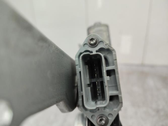 Leve vitre electrique avant gauche DACIA DUSTER 1 PHASE 2 Essence