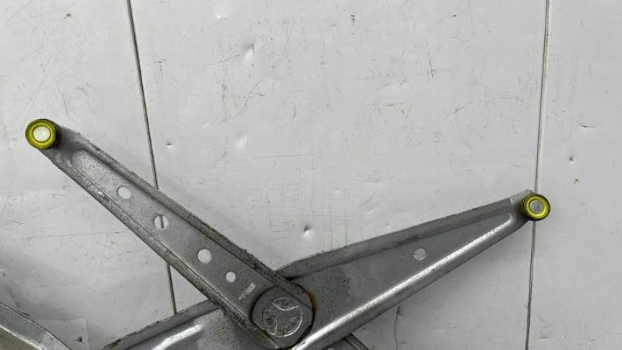 Leve vitre electrique avant gauche RENAULT KANGOO 1 PHASE 2 Diesel