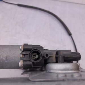 Leve vitre electrique avant gauche RENAULT CLIO 3 PHASE 1