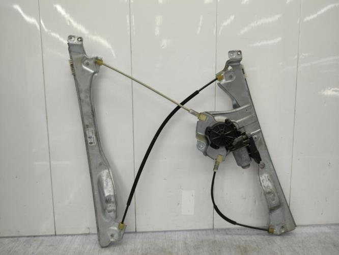 Leve vitre electrique avant gauche RENAULT CLIO 3 PHASE 2 BREAK Diesel