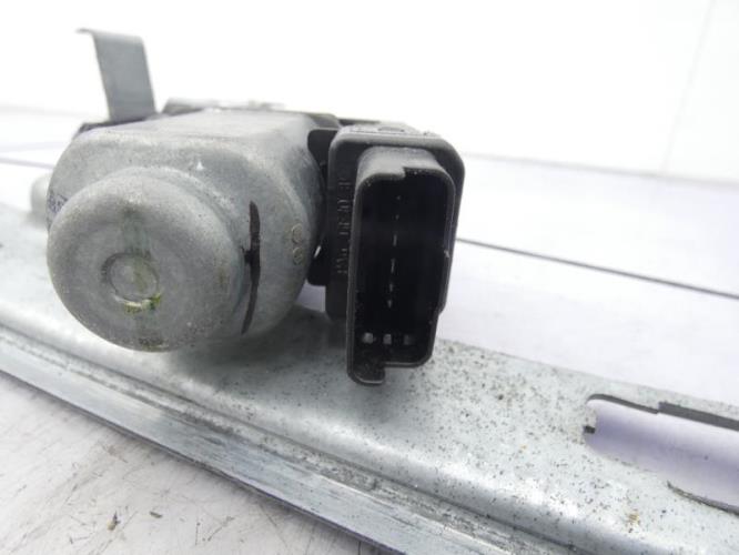 Leve vitre electrique avant gauche RENAULT SCENIC 2 PHASE 1 Diesel