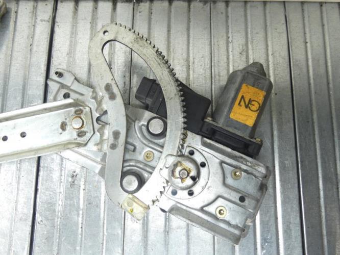 Leve vitre electrique avant gauche OPEL CORSA B PHASE 2 Essence