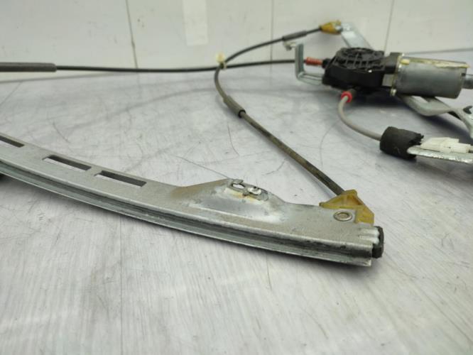 Leve vitre electrique avant gauche PEUGEOT 206 PHASE 2 Diesel