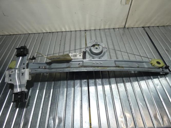 Leve vitre electrique avant gauche PEUGEOT 207 PHASE 1 Diesel