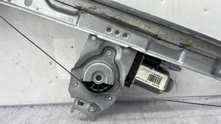 Leve vitre electrique avant gauche PEUGEOT 207 PHASE 2 Diesel