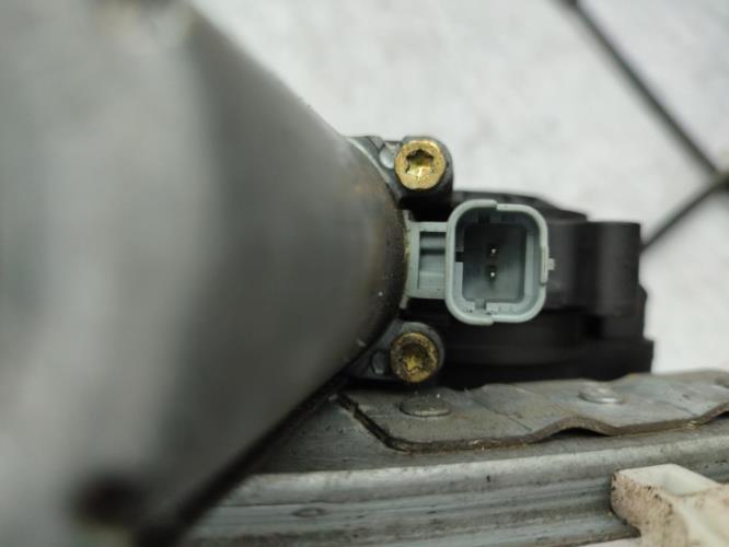 Leve vitre electrique avant gauche PEUGEOT 206 PHASE 1 Essence
