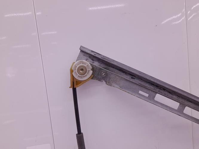 Leve vitre electrique avant gauche PEUGEOT 206 PHASE 2 Diesel