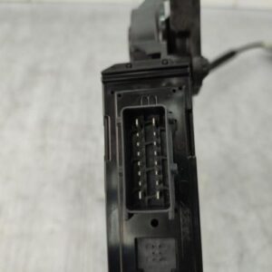 Leve vitre electrique avant gauche PEUGEOT 307 PHASE 1 BREAK Diesel