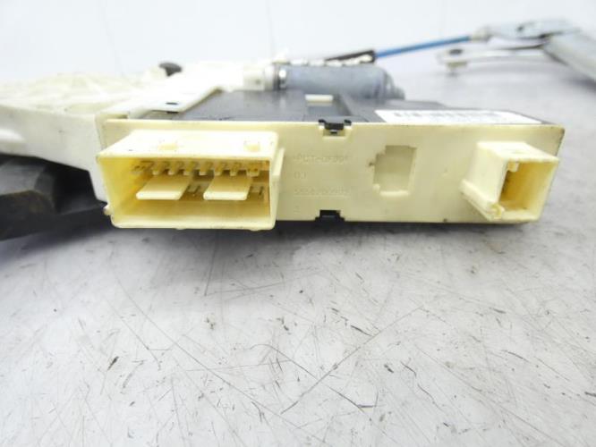 Leve vitre electrique avant droit PEUGEOT 307 PHASE 2 Diesel