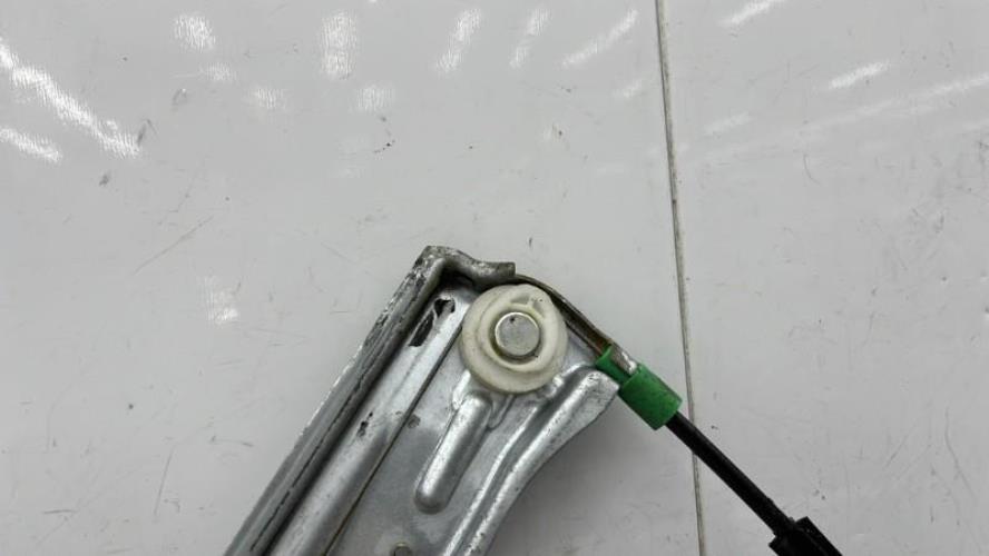 Leve vitre electrique avant gauche PEUGEOT 407 PHASE 1 BREAK
