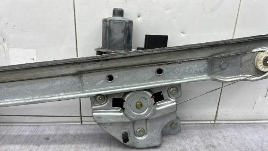 Leve vitre electrique avant gauche PEUGEOT 2008 1 PHASE 1 Diesel