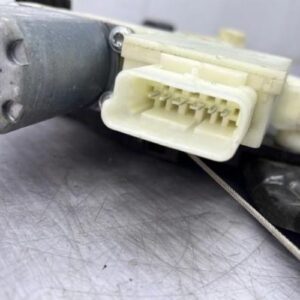 Leve vitre electrique avant gauche PEUGEOT 308 2 PHASE 1 Diesel