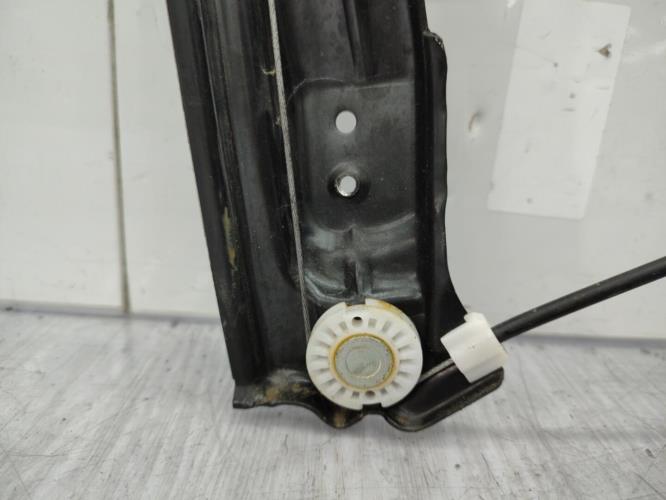 Leve vitre electrique avant gauche PEUGEOT 308 2 PHASE 1 Diesel