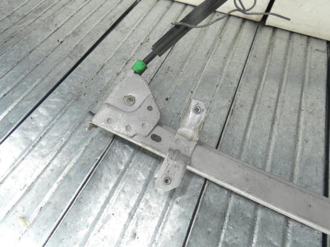 Leve vitre electrique avant gauche FORD ESCORT 5 PHASE 2 Essence