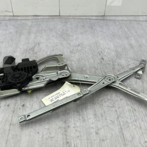 Leve vitre electrique avant gauche OPEL ASTRA H PHASE 1 BREAK Diesel