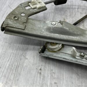 Leve vitre electrique avant gauche PEUGEOT 206 PHASE 1 Diesel