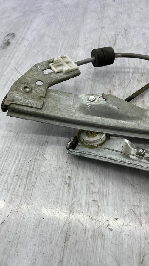 Leve vitre electrique avant gauche PEUGEOT 206 PHASE 1 Diesel