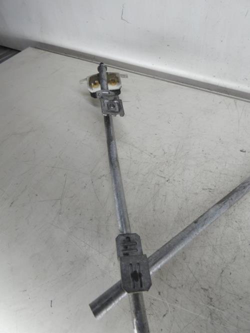 Leve vitre electrique avant gauche RENAULT CLIO 1 PHASE 3