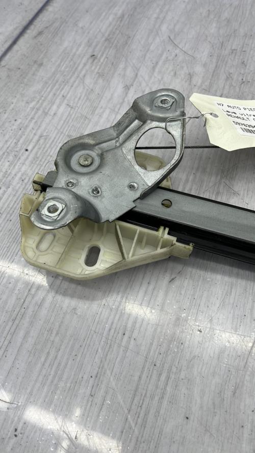 Leve vitre electrique avant gauche RENAULT GRAND ESPACE 3 Diesel