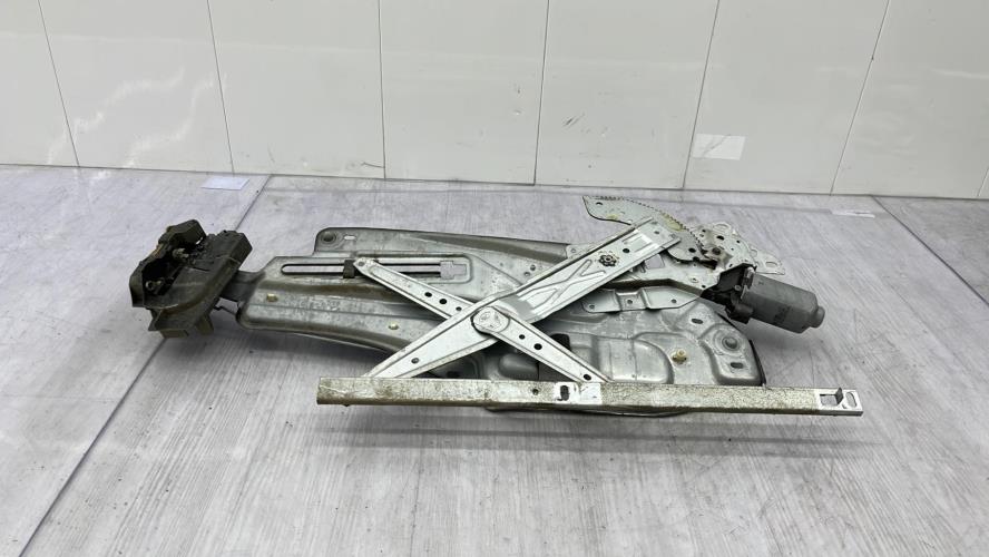 Leve vitre electrique avant gauche RENAULT LAGUNA 1 PHASE 2 Essence