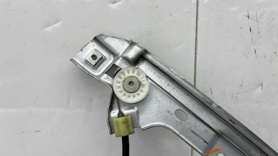 Leve vitre mecanique arriere droit CITROEN C3 2 PHASE 1 Diesel