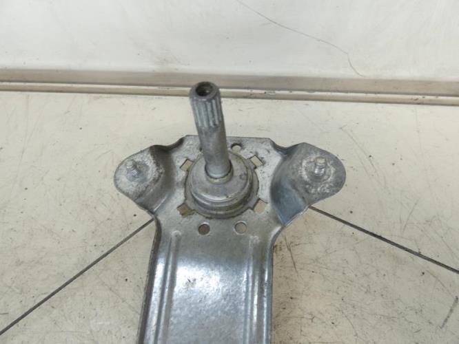 Leve vitre mecanique arriere droit BMW 118D