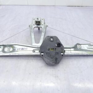 Leve vitre mecanique arriere droit RENAULT CLIO 2 PHASE 1 Essence