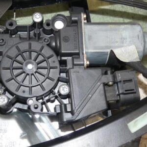 Leve vitre electrique arriere droit AUDI A4 1 PHASE 2 Diesel