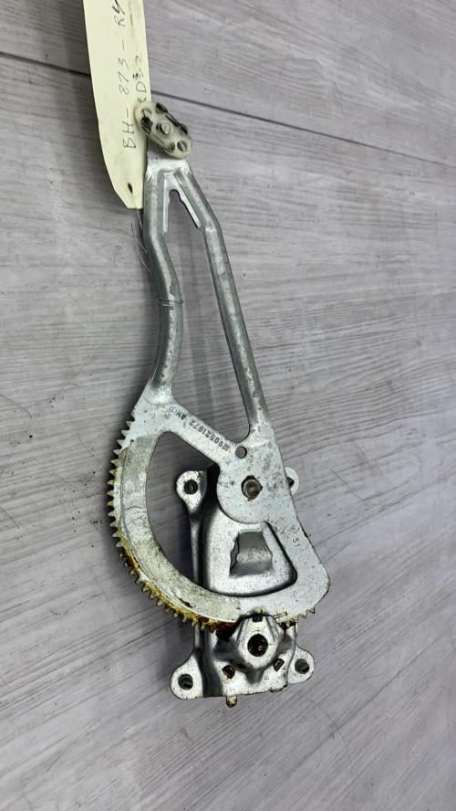 Leve vitre mecanique arriere droit OPEL ASTRA G Diesel