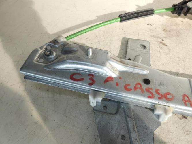 Leve vitre mecanique arriere droit CITROEN C3 PICASSO PHASE 1