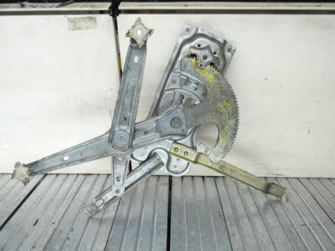 Leve vitre mecanique arriere droit BMW SERIE 5 E34 TOURING BREAK Diesel