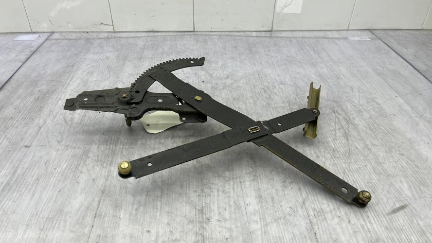 Leve vitre mecanique arriere droit CITROEN CX Diesel