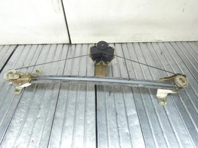 Leve vitre mecanique arriere droit OPEL VECTRA A PHASE 1 Diesel