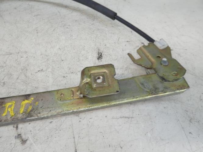 Leve vitre mecanique arriere droit RENAULT