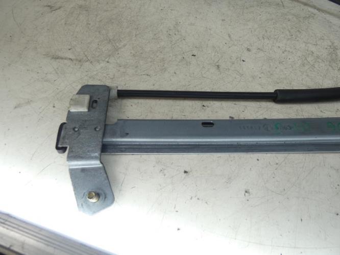 Leve vitre mecanique arriere gauche PEUGEOT 806