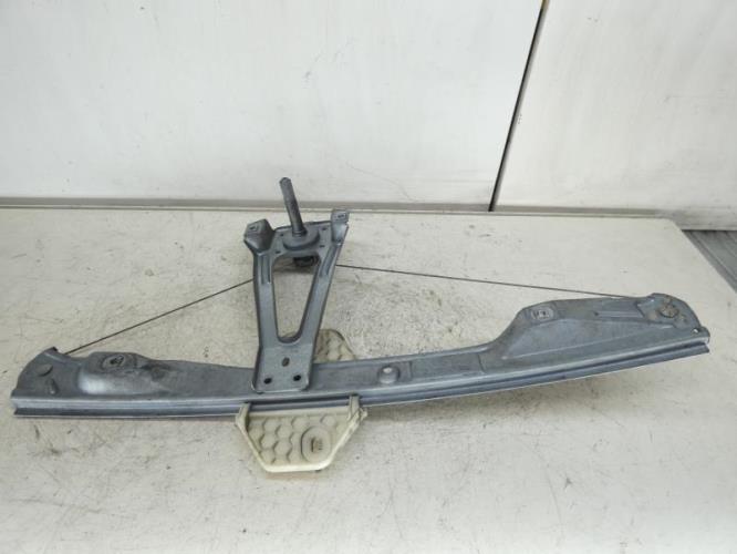 Leve vitre mecanique arriere gauche RENAULT
