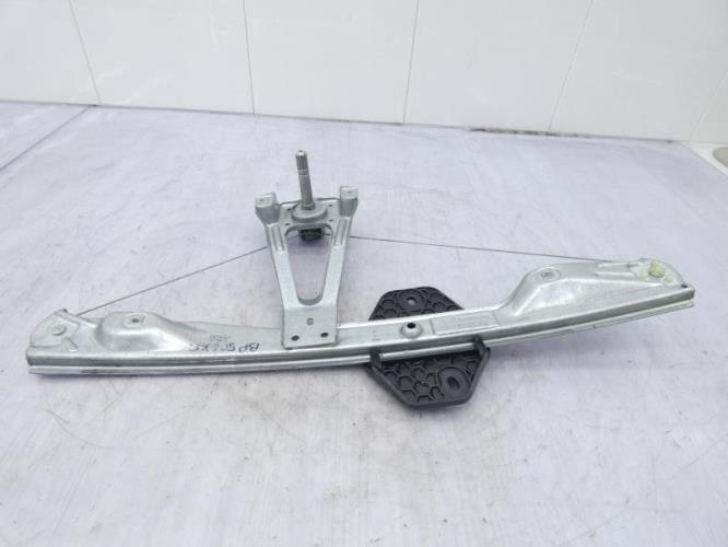 Leve vitre mecanique arriere gauche RENAULT CLIO 2 PHASE 1 Essence