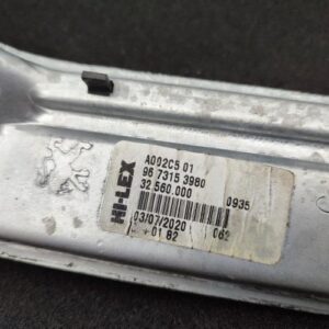 Leve vitre mecanique arriere gauche PEUGEOT 208 1 PHASE 2 Diesel