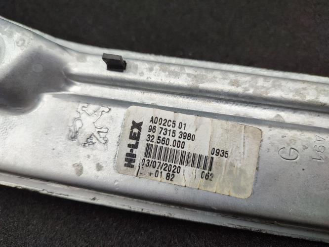 Leve vitre mecanique arriere gauche PEUGEOT 208 1 PHASE 2 Diesel