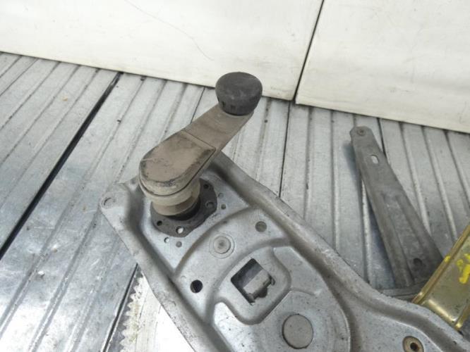 Leve vitre mecanique arriere gauche BMW SERIE 5 E34 Diesel