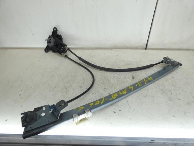 Leve vitre mecanique avant droit PEUGEOT 106 PHASE 1