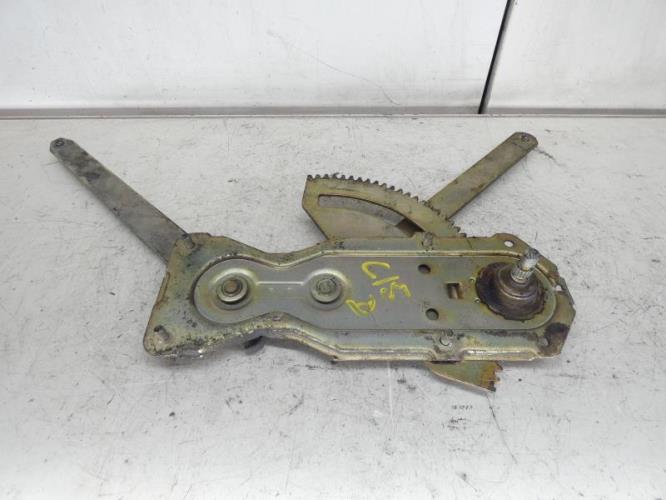 Leve vitre mecanique avant droit CITROEN C15