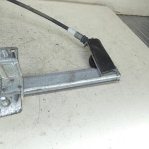 Leve vitre mecanique avant droit PEUGEOT BOXER 1