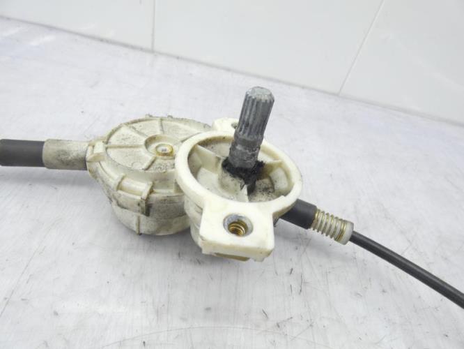 Leve vitre mecanique avant droit RENAULT CLIO 1 PHASE 3 Essence