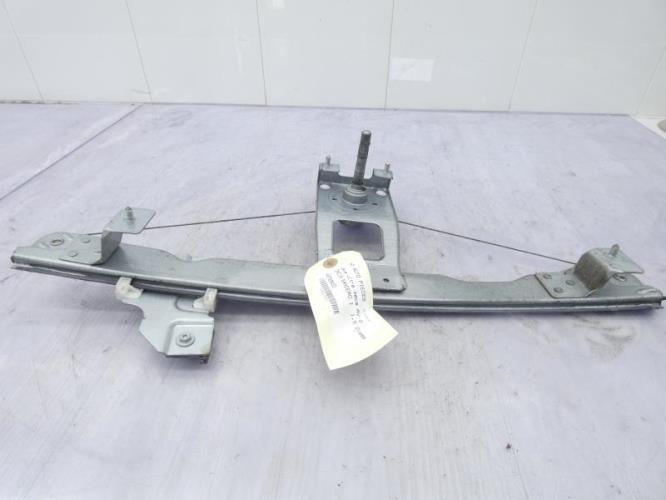 Leve vitre mecanique avant gauche DACIA SANDERO 1 Diesel