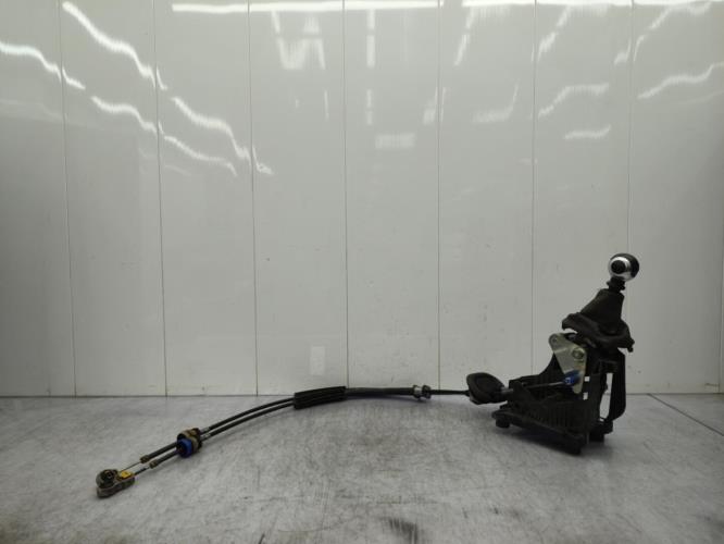 Levier de vitesses CITROEN DS3 PHASE 1 Essence