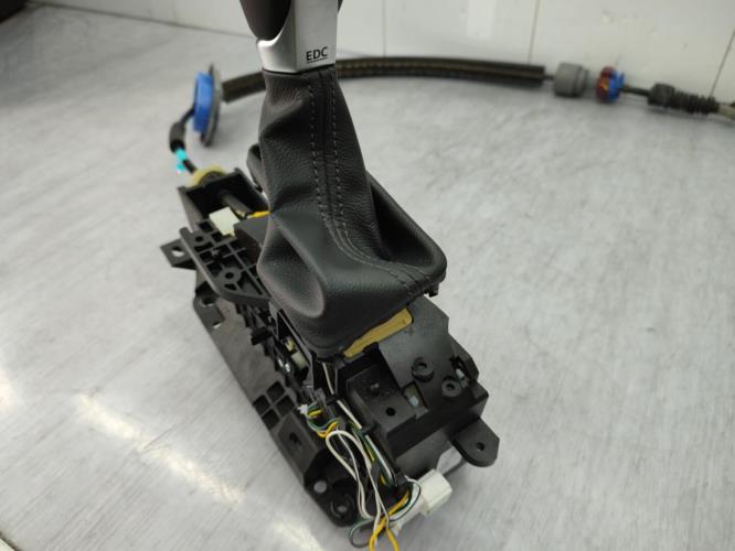 Levier de vitesses RENAULT TALISMAN BREAK Diesel