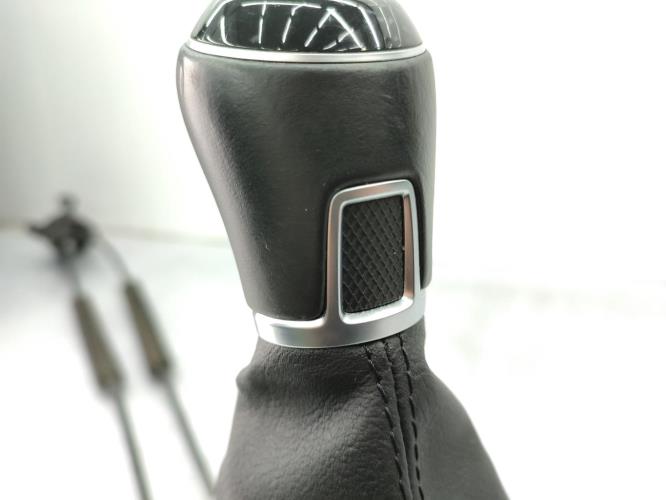 Levier de vitesses VOLKSWAGEN POLO 5 PHASE 2 Essence