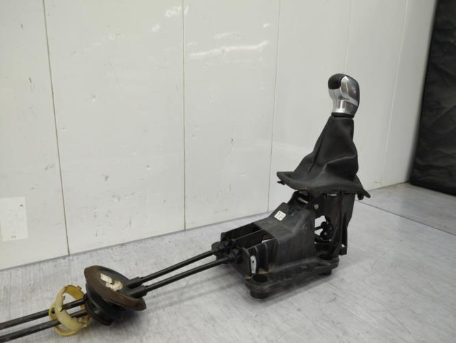 Levier de vitesses PEUGEOT 208 1 PHASE 1 Essence