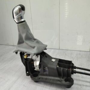 Levier de vitesses PEUGEOT 208 1 PHASE 1 Essence